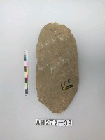 藏品(舌刃打製石斧)的圖片